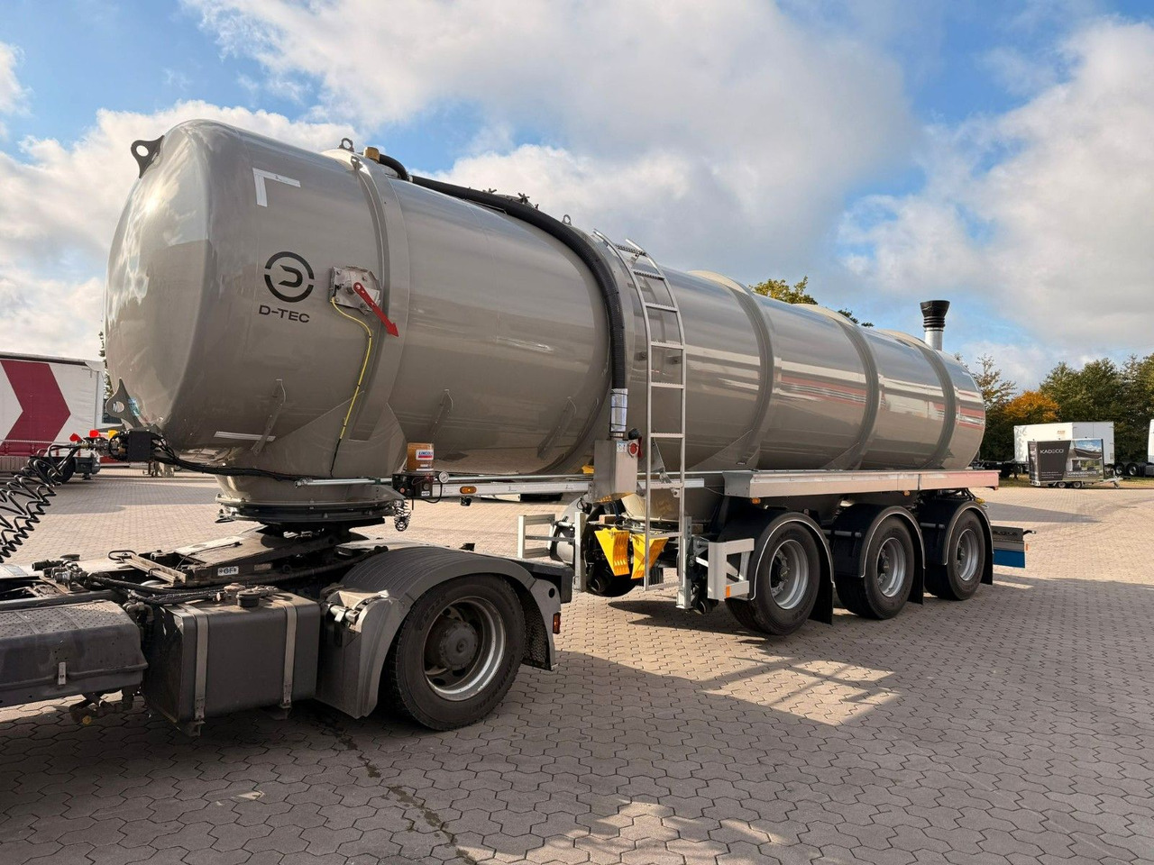 D-TEC Gülletanker 30m³ mit Zwangslenkung - Semirreboque tanque: foto 5 D-TEC Gülletanker 30m³ mit Zwangslenkung - Semirreboque tanque: foto 5