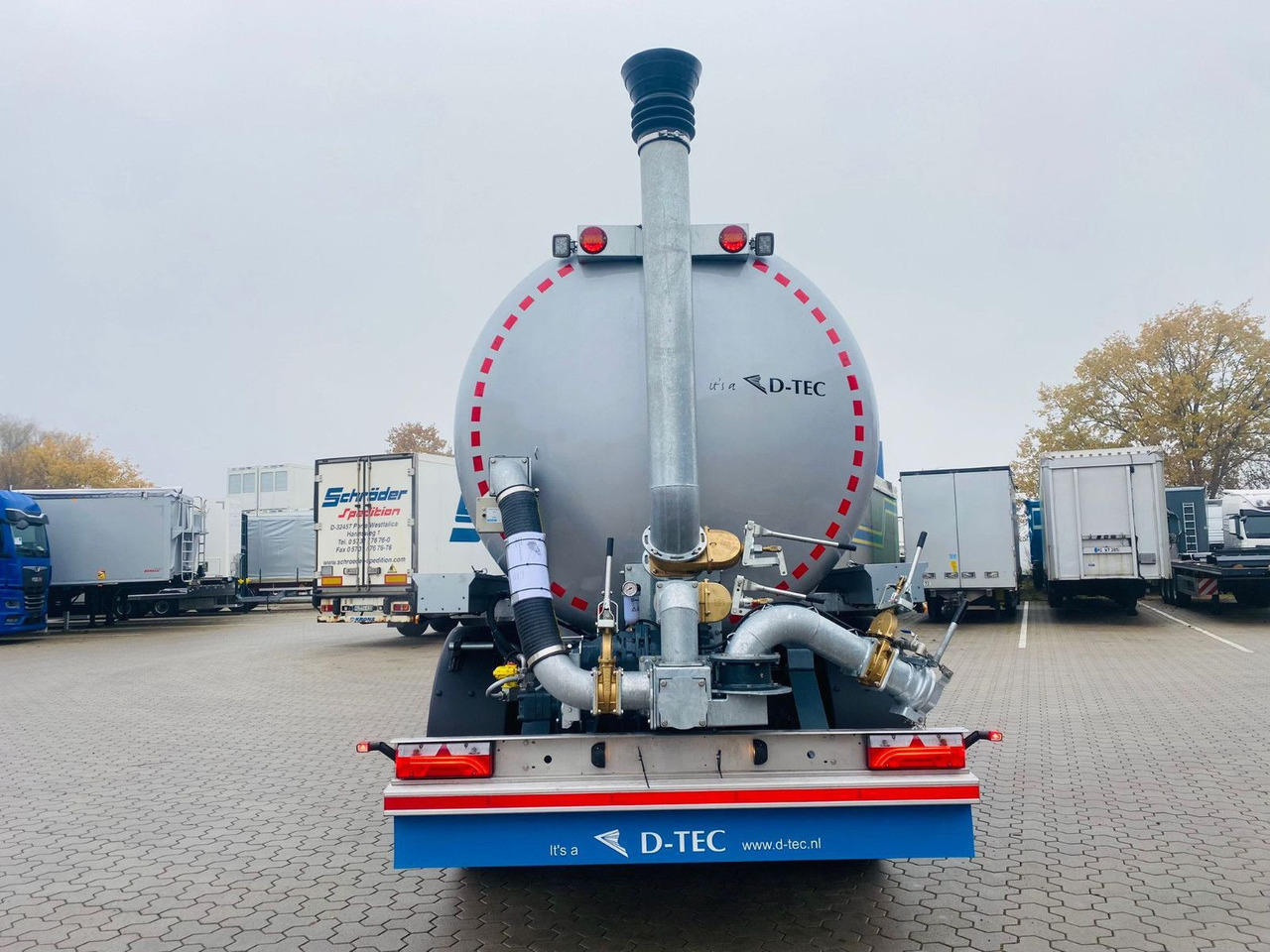 D-TEC Gülletanker SV 2011 "SV2006 BASIC" - Semirreboque tanque: foto 4 D-TEC Gülletanker SV 2011 "SV2006 BASIC" - Semirreboque tanque: foto 4