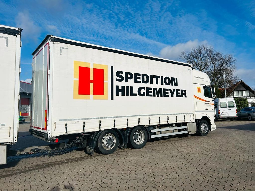 DAF XF 480 FAN LowDeck 6x2 Jumbo sehr sauber - Camião de lona: foto 3 DAF XF 480 FAN LowDeck 6x2 Jumbo sehr sauber - Camião de lona: foto 3