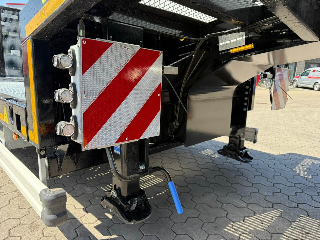 Kässbohrer SLS.HS Tieflader mit hydr. Schwanenhals - Semi-reboque baixa: foto 5 Kässbohrer SLS.HS Tieflader mit hydr. Schwanenhals - Semi-reboque baixa: foto 5