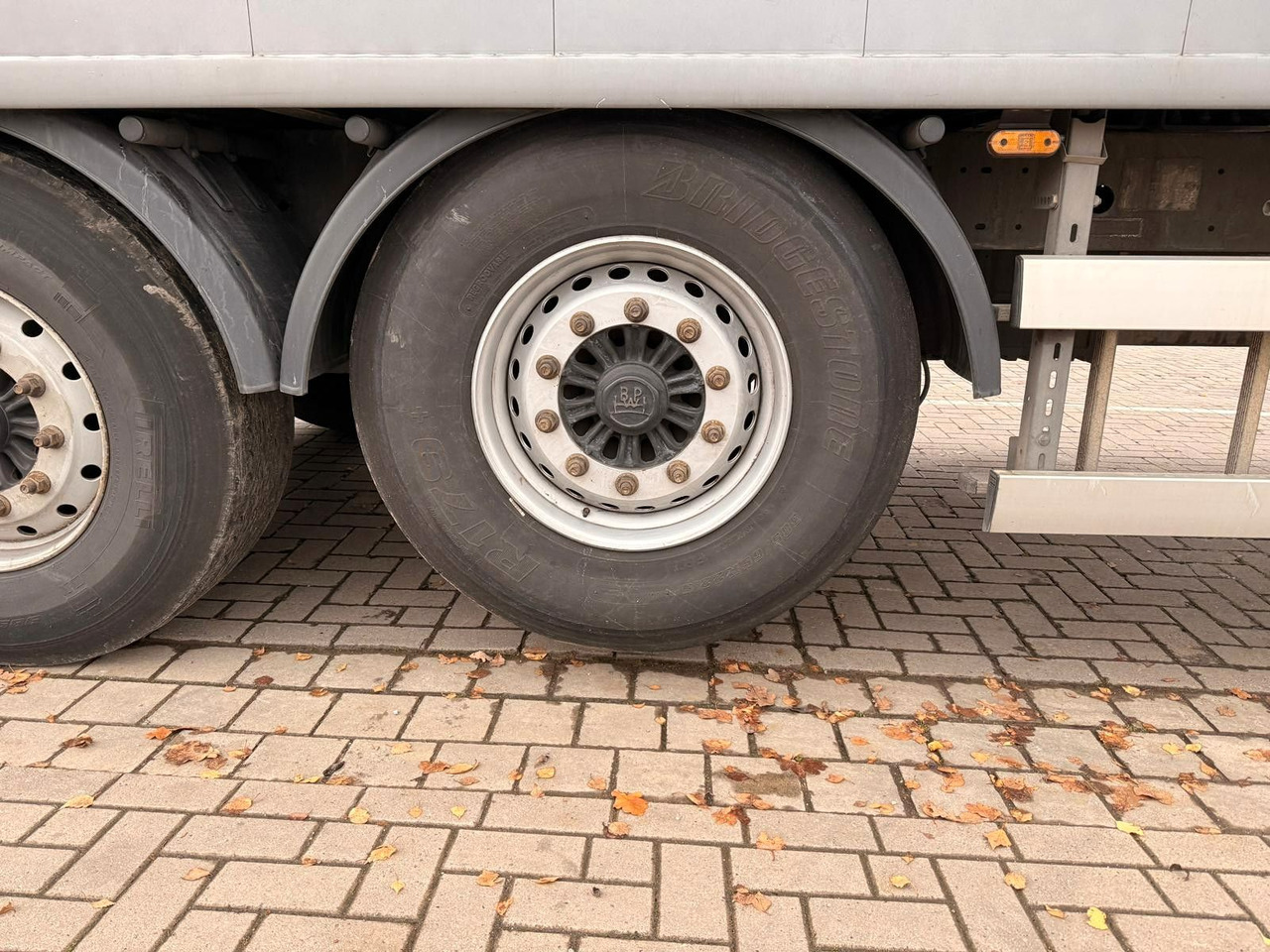 Semi-reboque piso móvel Knapen K100 Schubboden 92m³ 10mm Boden Powersheet: foto 12 Semi-reboque piso móvel Knapen K100 Schubboden 92m³ 10mm Boden Powersheet: foto 12