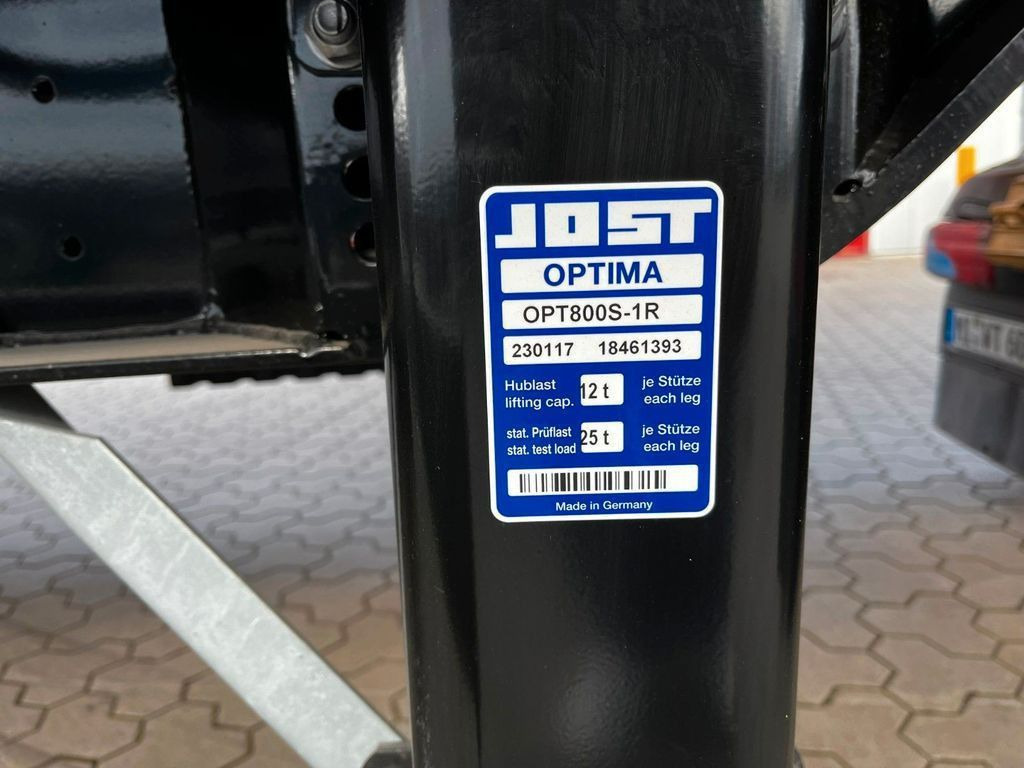 Krone Koffer mit Ladebordwand 2.000 kg Top Klappe - Semi-reboque furgão: foto 4 Krone Koffer mit Ladebordwand 2.000 kg Top Klappe - Semi-reboque furgão: foto 4