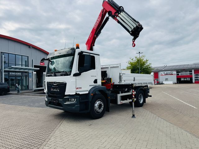 MAN 18.320 4x4 mit Fassi Ladekran Sofort Verfügbar - Camião basculante, Camião grua: foto 4 MAN 18.320 4x4 mit Fassi Ladekran Sofort Verfügbar - Camião basculante, Camião grua: foto 4