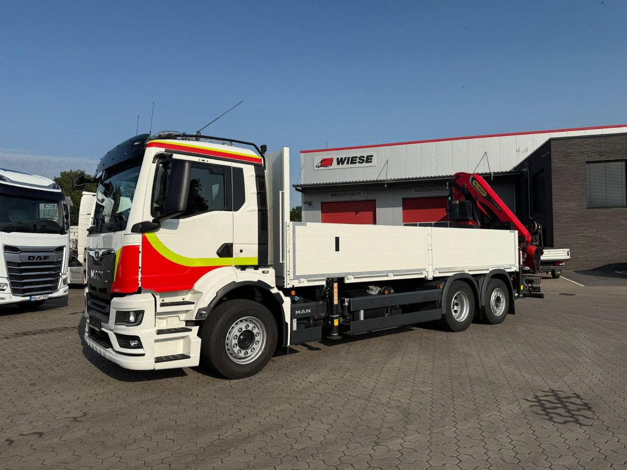 MAN TGS 26.430 6x2 Palfinger PK 35.502 !!5600 km!!! - Camião grua: foto 1 MAN TGS 26.430 6x2 Palfinger PK 35.502 !!5600 km!!! - Camião grua: foto 1
