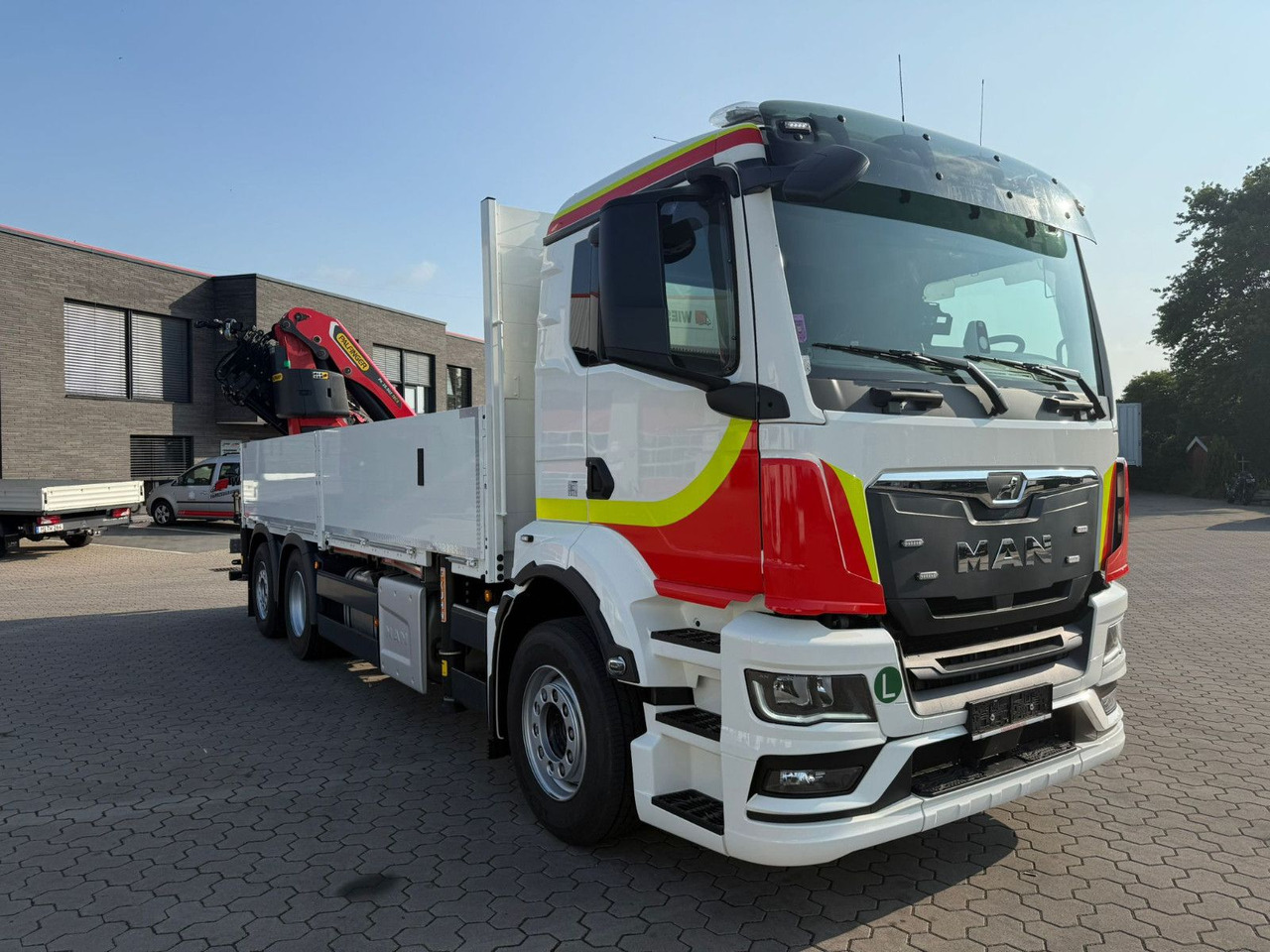 MAN TGS 26.430 Kran Palfinger PK 35.502 H, 5600 km - Camião de caixa aberta/ Plataforma, Camião grua: foto 3 MAN TGS 26.430 Kran Palfinger PK 35.502 H, 5600 km - Camião de caixa aberta/ Plataforma, Camião grua: foto 3