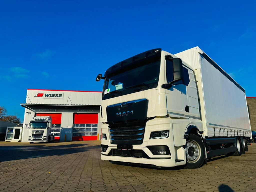 MAN TGX 26.440 6x2 LL Schwerlast Ladebordwand/Rampe - Caminhão reboque: foto 3 MAN TGX 26.440 6x2 LL Schwerlast Ladebordwand/Rampe - Caminhão reboque: foto 3