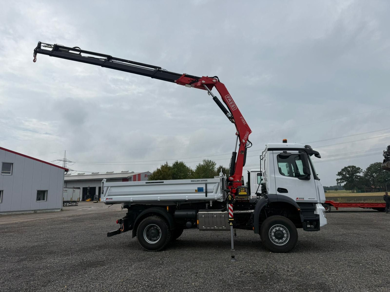 Leasing de  Mercedes-Benz Arocs 1835  4x2 Meiller Fassi F135 Kran Kipper Mercedes-Benz Arocs 1835  4x2 Meiller Fassi F135 Kran Kipper: foto 7