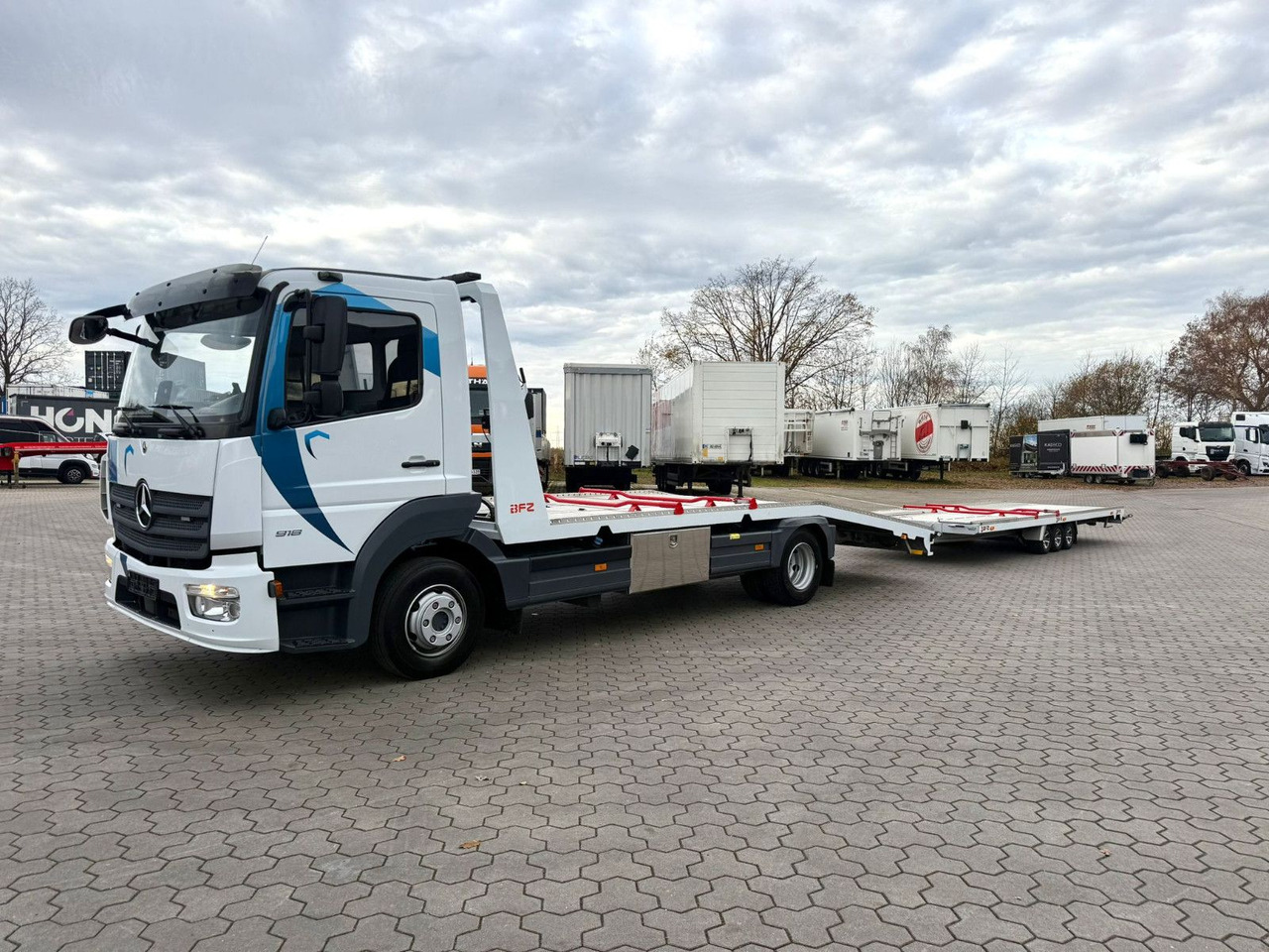 Mercedes-Benz Atego 918L Autotransporter mit BFZ Anhänger - Camião transporte de veículos: foto 4 Mercedes-Benz Atego 918L Autotransporter mit BFZ Anhänger - Camião transporte de veículos: foto 4