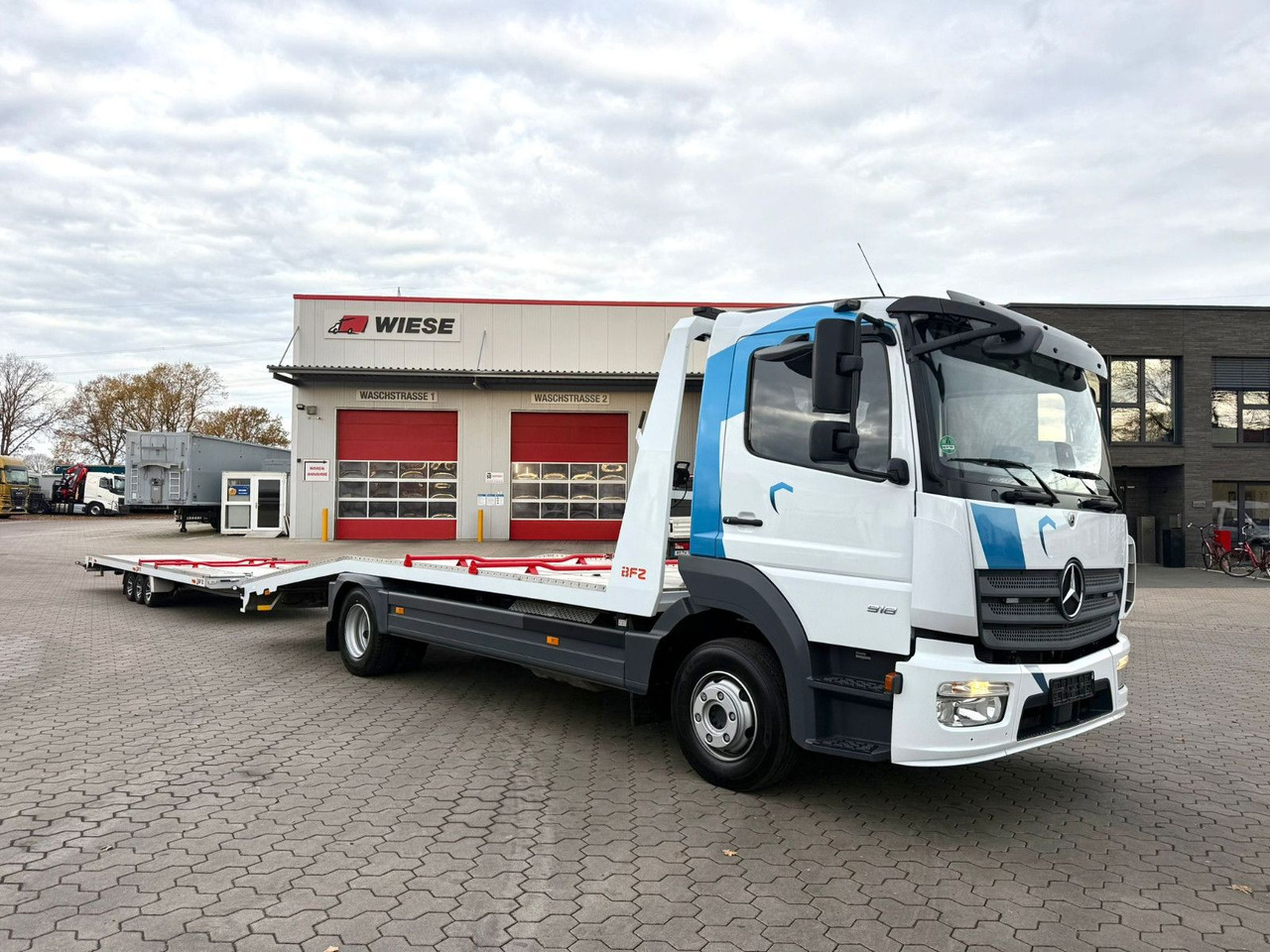 Mercedes-Benz Atego 918L Autotransporter mit BFZ Anhänger - Camião transporte de veículos: foto 1 Mercedes-Benz Atego 918L Autotransporter mit BFZ Anhänger - Camião transporte de veículos: foto 1