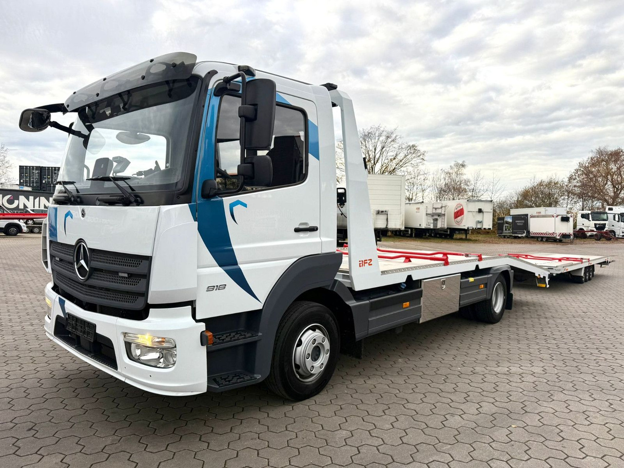 Mercedes-Benz Atego 918L Autotransporter mit BFZ Anhänger - Camião transporte de veículos: foto 3 Mercedes-Benz Atego 918L Autotransporter mit BFZ Anhänger - Camião transporte de veículos: foto 3