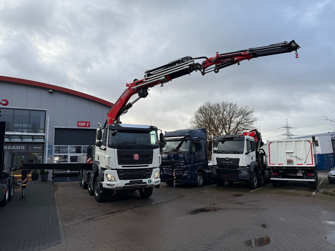 Tatra 41.500 8x8 Phoenix Fassi F710 Kran - Camião grua: foto 2 Tatra 41.500 8x8 Phoenix Fassi F710 Kran - Camião grua: foto 2
