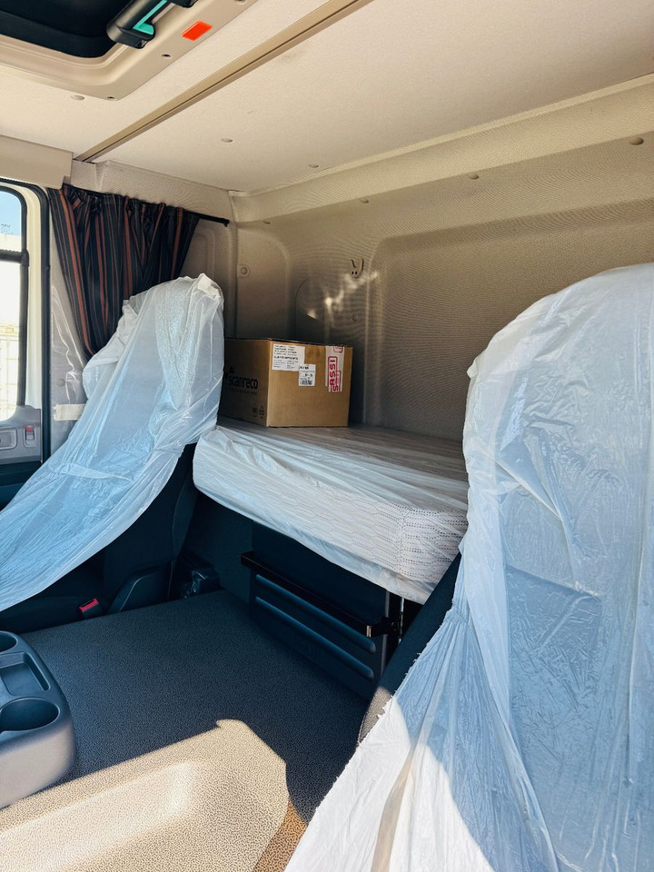 Tatra 6x6x6 Phoenix Fassi F545RA.2.27 L214 V20 - Camião grua: foto 2 Tatra 6x6x6 Phoenix Fassi F545RA.2.27 L214 V20 - Camião grua: foto 2