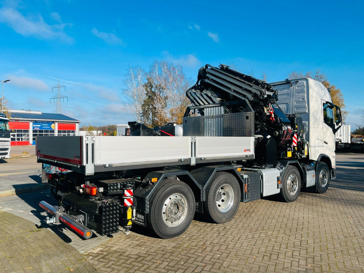 Volvo FH 540 SZM mit F1450 HXP Fly Jib + Winde - Camião de caixa aberta/ Plataforma, Camião grua: foto 3 Volvo FH 540 SZM mit F1450 HXP Fly Jib + Winde - Camião de caixa aberta/ Plataforma, Camião grua: foto 3