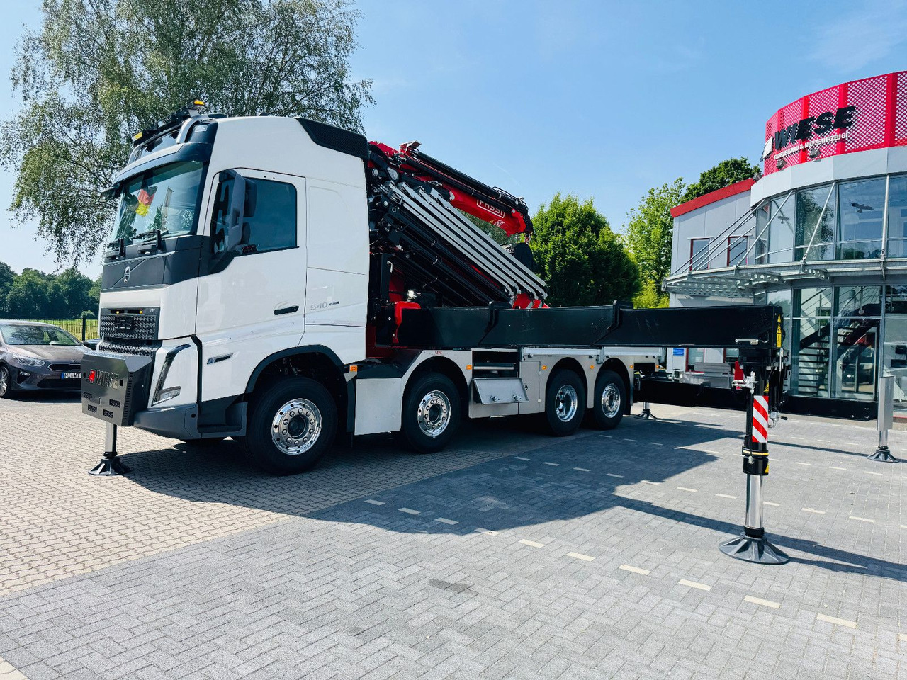 Volvo FH 540 mit Fassi F2150RAL Fly Jib + Winde - Camião de caixa aberta/ Plataforma, Camião grua: foto 4 Volvo FH 540 mit Fassi F2150RAL Fly Jib + Winde - Camião de caixa aberta/ Plataforma, Camião grua: foto 4
