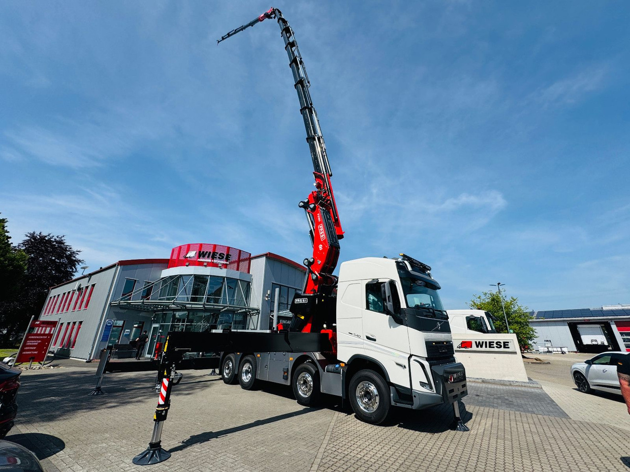 Volvo FH 540 mit Fassi F2150RAL Fly Jib + Winde - Camião grua: foto 1 Volvo FH 540 mit Fassi F2150RAL Fly Jib + Winde - Camião grua: foto 1