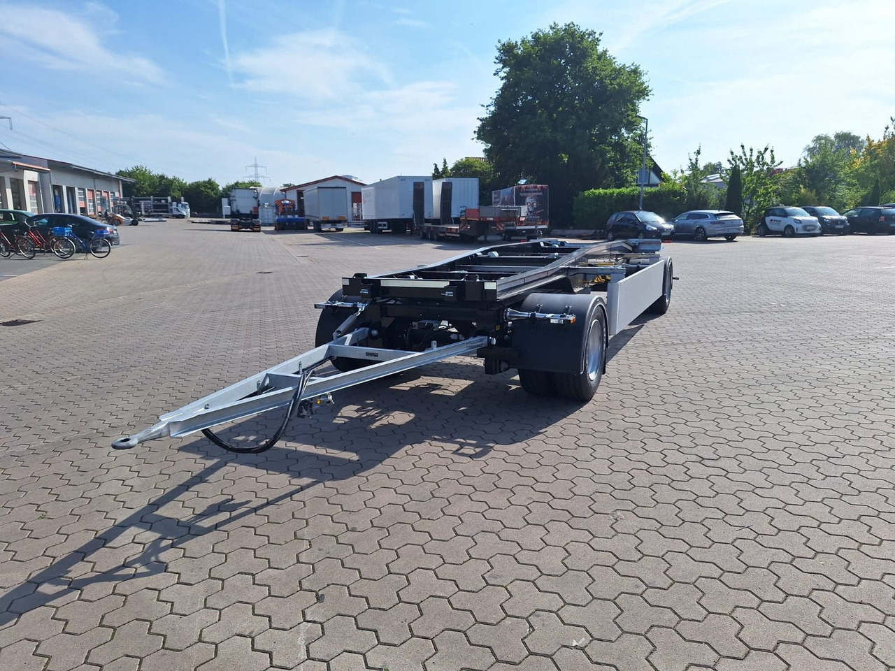 Wiese Abrollanhänger Schlittenanhänger - Reboque ampliroll/ Multibenne: foto 4 Wiese Abrollanhänger Schlittenanhänger - Reboque ampliroll/ Multibenne: foto 4