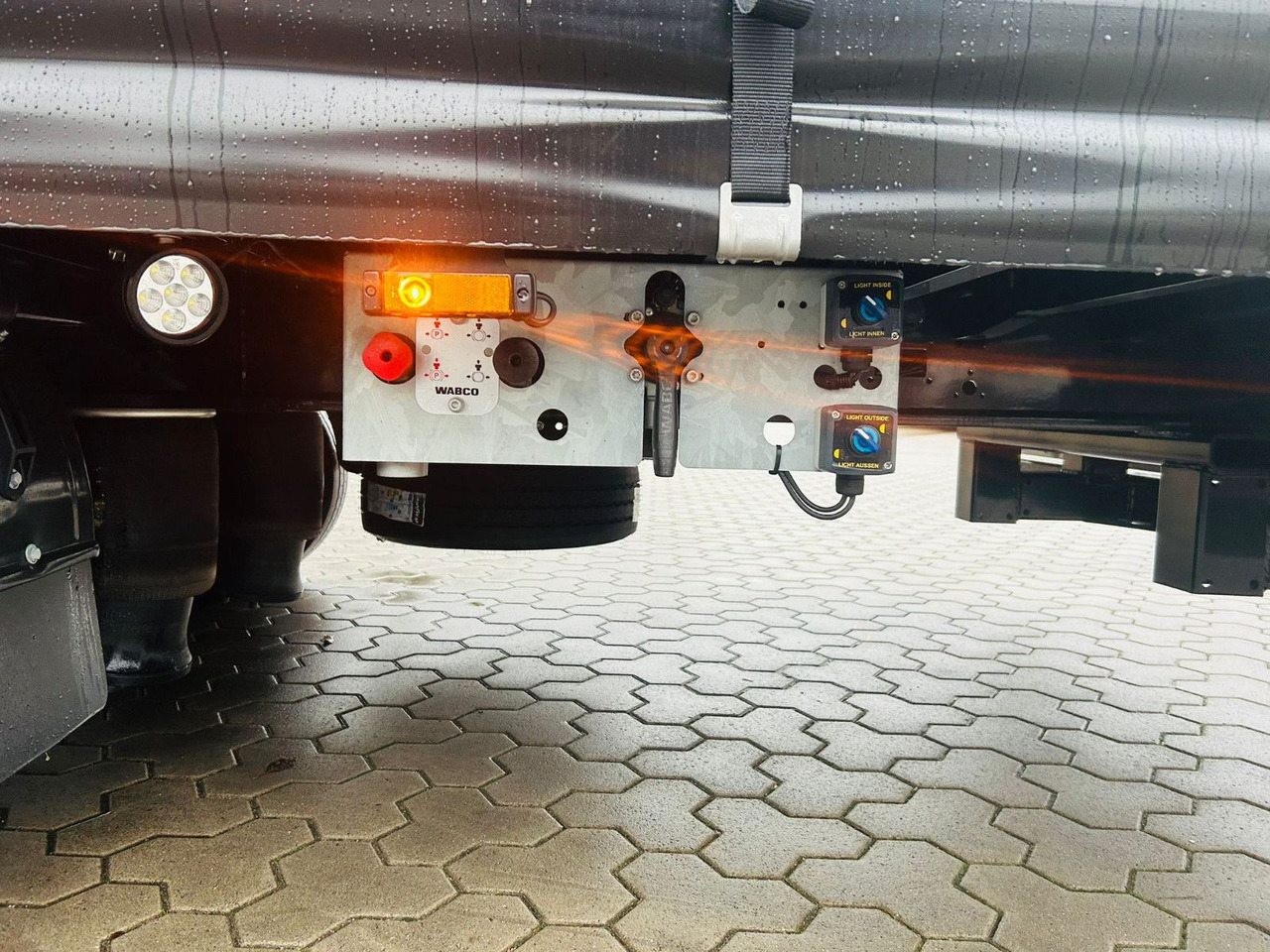 Wiese Gabelstaplertransporter Mega mit Rampen - Semi-reboque baixa: foto 5 Wiese Gabelstaplertransporter Mega mit Rampen - Semi-reboque baixa: foto 5