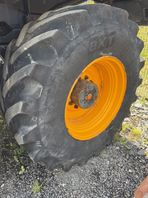 JCB 4220 fastrac - Trator: foto 4 JCB 4220 fastrac - Trator: foto 4