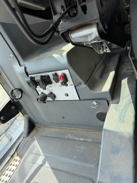JCB 4220 fastrac - Trator: foto 5 JCB 4220 fastrac - Trator: foto 5