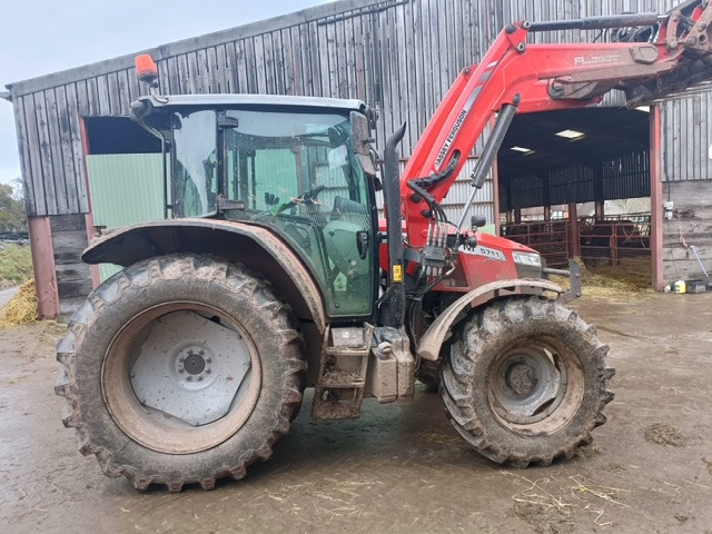 MASSEY FERGUSON 5711M - Trator: foto 4 MASSEY FERGUSON 5711M - Trator: foto 4