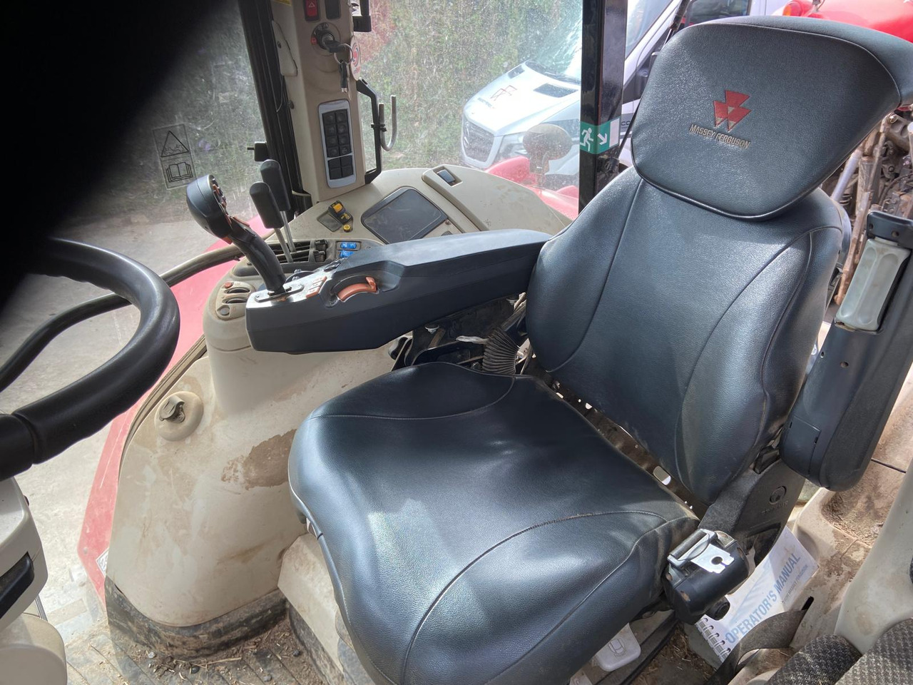 MASSEY FERGUSON 7718s - Trator: foto 2 MASSEY FERGUSON 7718s - Trator: foto 2