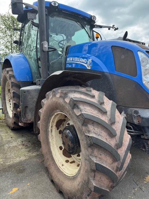New Holland T7.200 - Trator: foto 1 New Holland T7.200 - Trator: foto 1