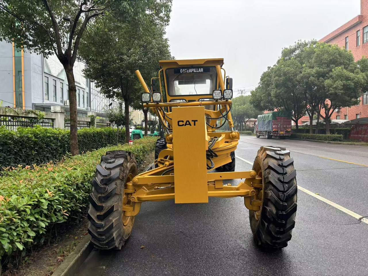 CATERPILLAR 140H - Motoniveladora: foto 3 CATERPILLAR 140H - Motoniveladora: foto 3