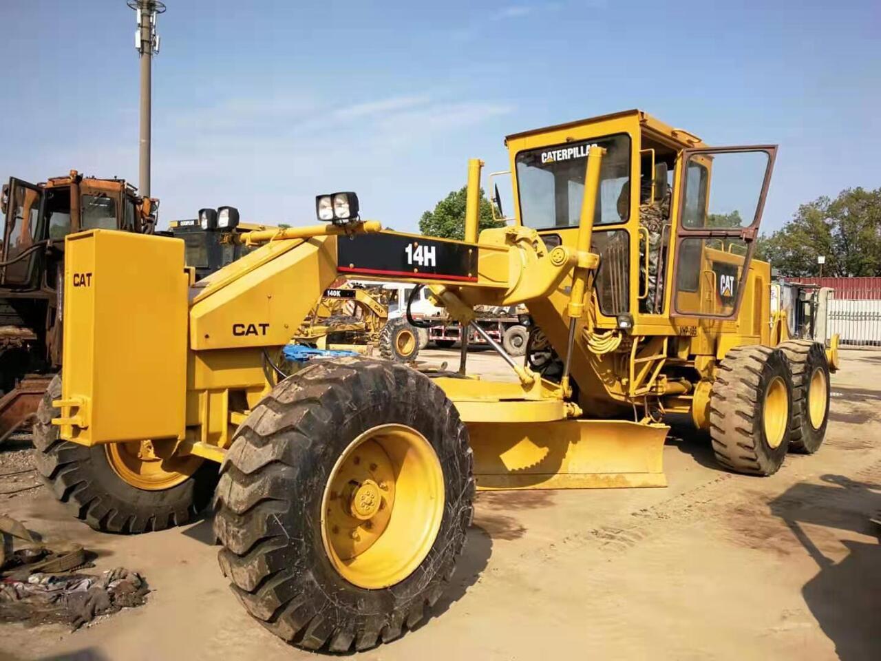CATERPILLAR 14H - Motoniveladora: foto 1 CATERPILLAR 14H - Motoniveladora: foto 1