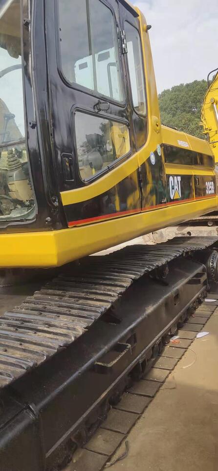 CATERPILLAR 325B - Escavadora de rastos: foto 4 CATERPILLAR 325B - Escavadora de rastos: foto 4