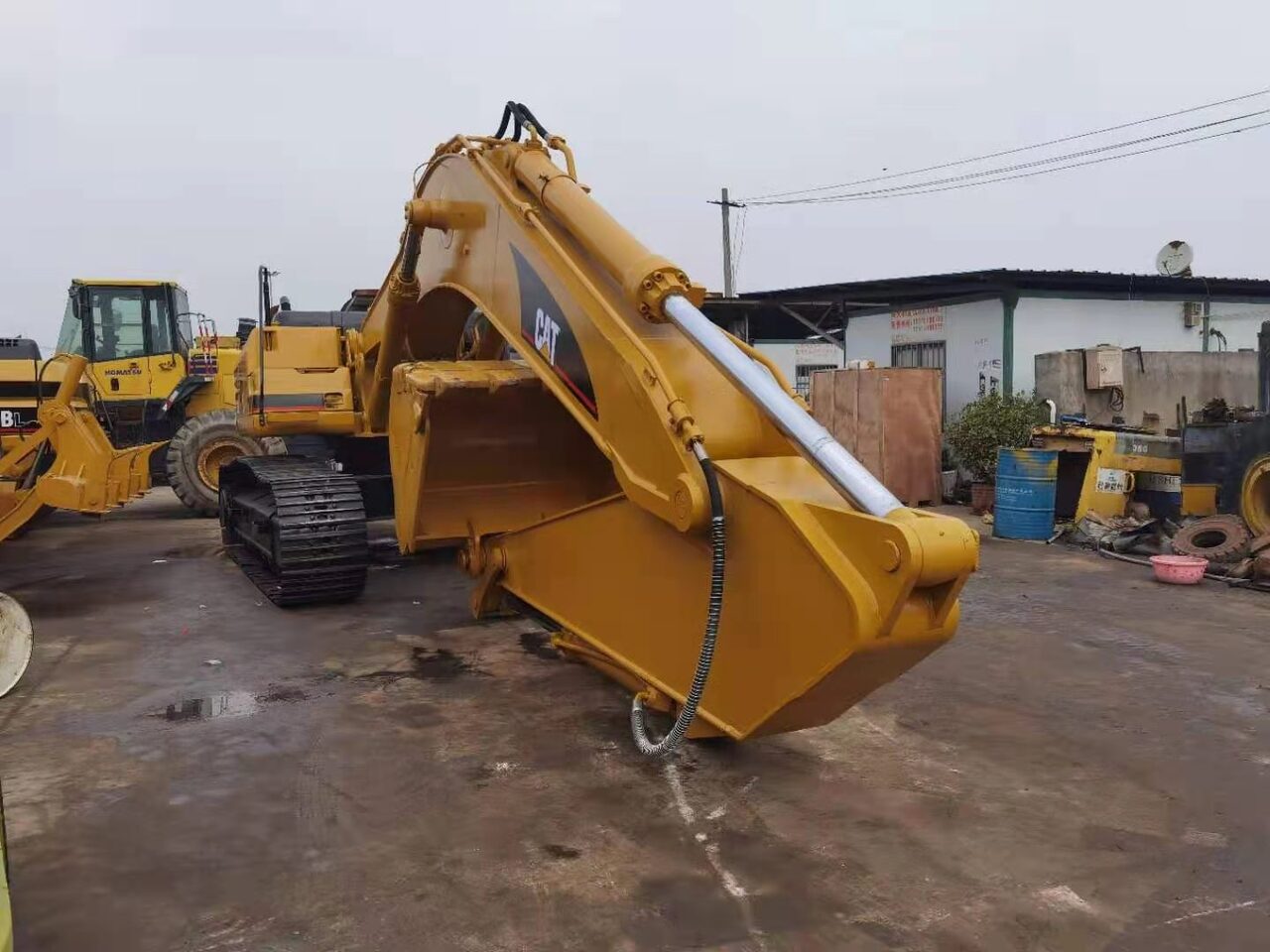 CATERPILLAR 330BL- crawler excavator - Escavadora de rastos: foto 5 CATERPILLAR 330BL- crawler excavator - Escavadora de rastos: foto 5