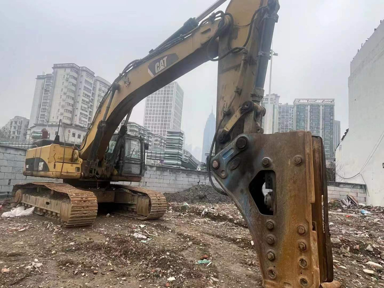 CATERPILLAR 345B - Escavadora de rastos: foto 3 CATERPILLAR 345B - Escavadora de rastos: foto 3