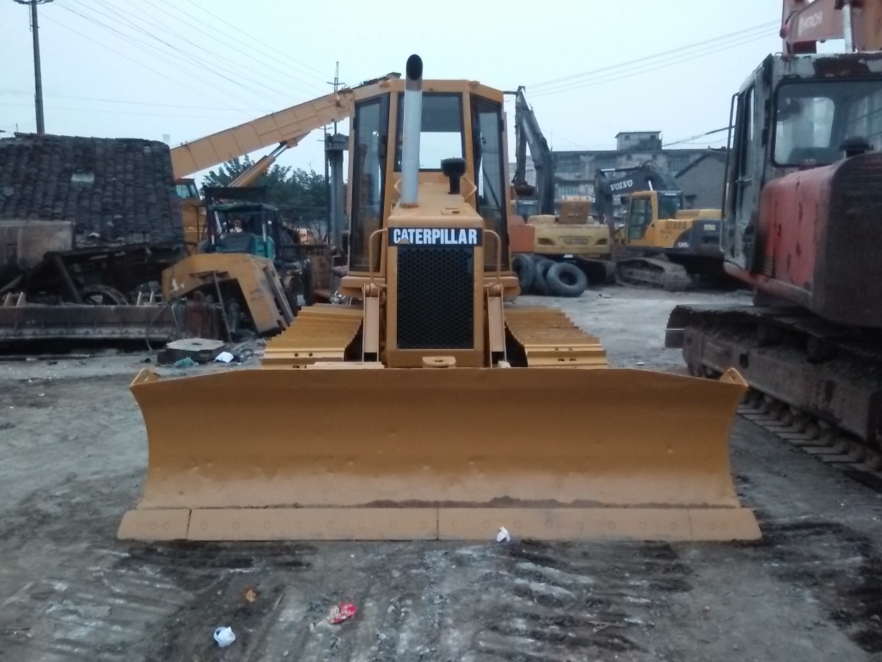 CATERPILLAR D5G - Buldôzer: foto 4 CATERPILLAR D5G - Buldôzer: foto 4