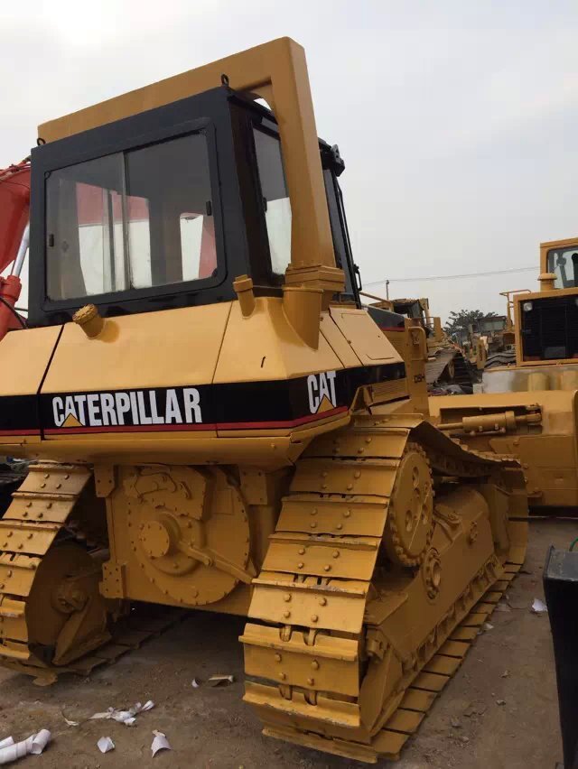 CATERPILLAR D5H - Buldôzer: foto 5 CATERPILLAR D5H - Buldôzer: foto 5