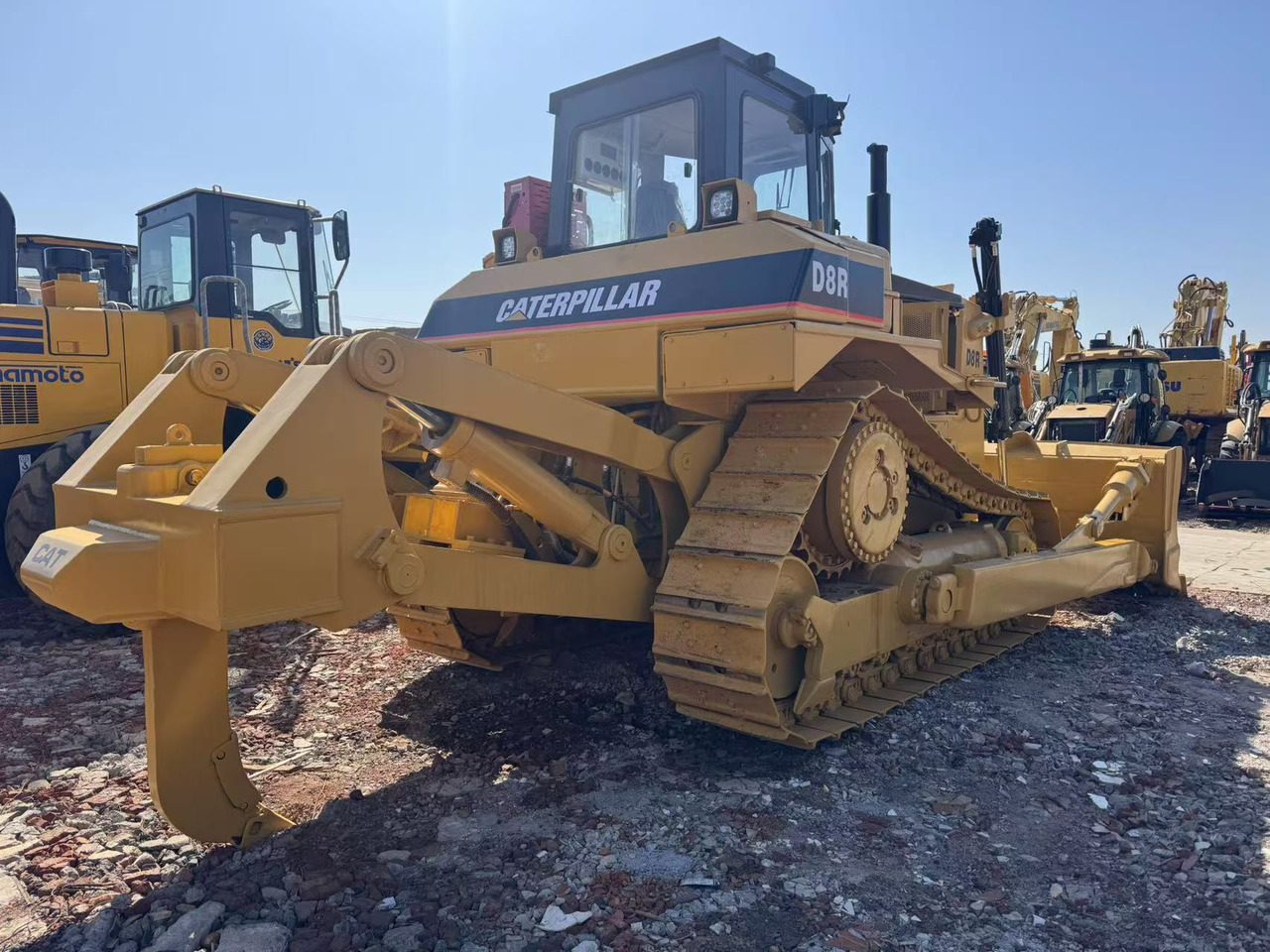 CATERPILLAR D8R - Buldôzer: foto 5 CATERPILLAR D8R - Buldôzer: foto 5