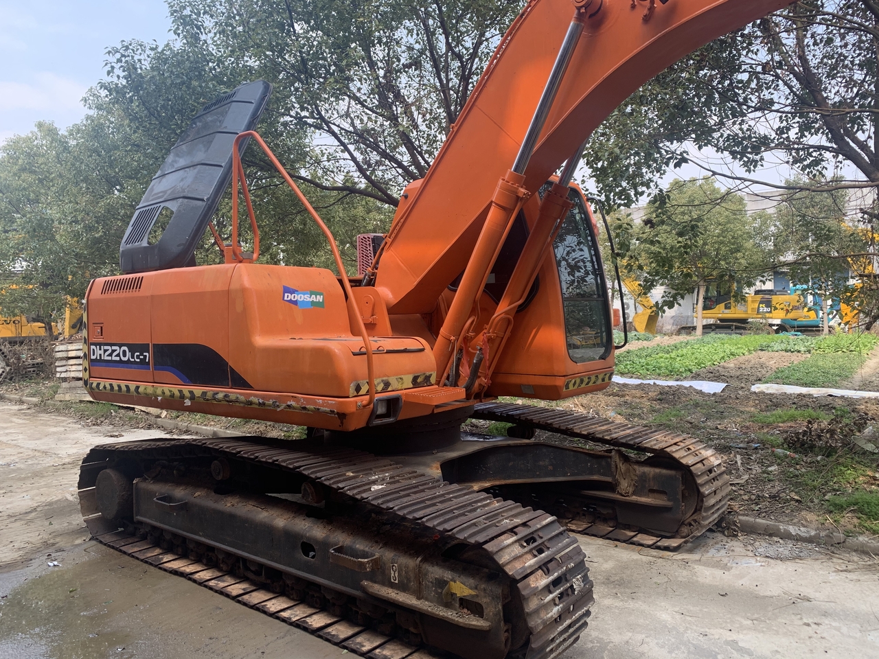 DOOSAN DH200LC-7 - Escavadora de rastos: foto 3 DOOSAN DH200LC-7 - Escavadora de rastos: foto 3