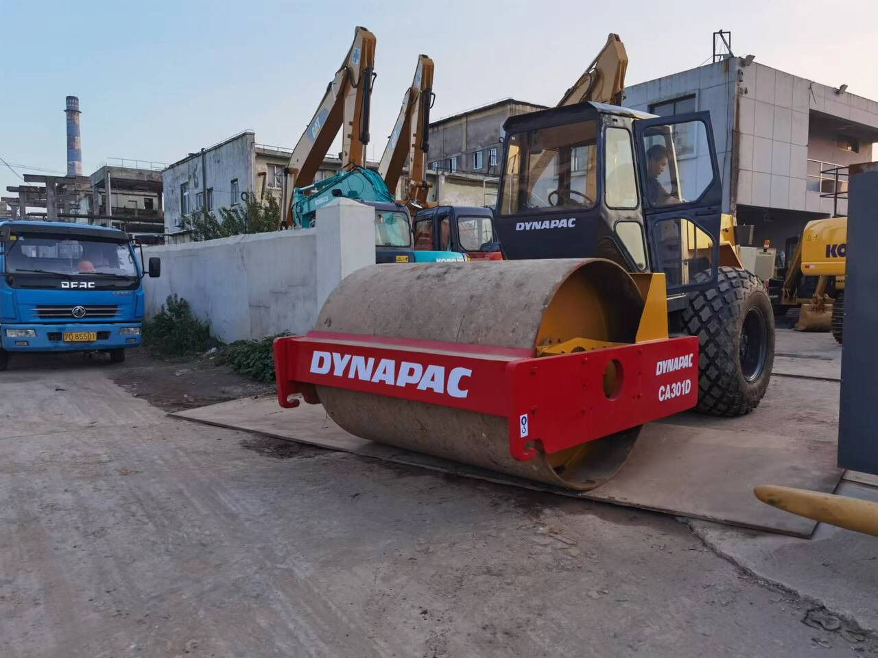 DYNAPAC CA301D - Rolo: foto 4 DYNAPAC CA301D - Rolo: foto 4