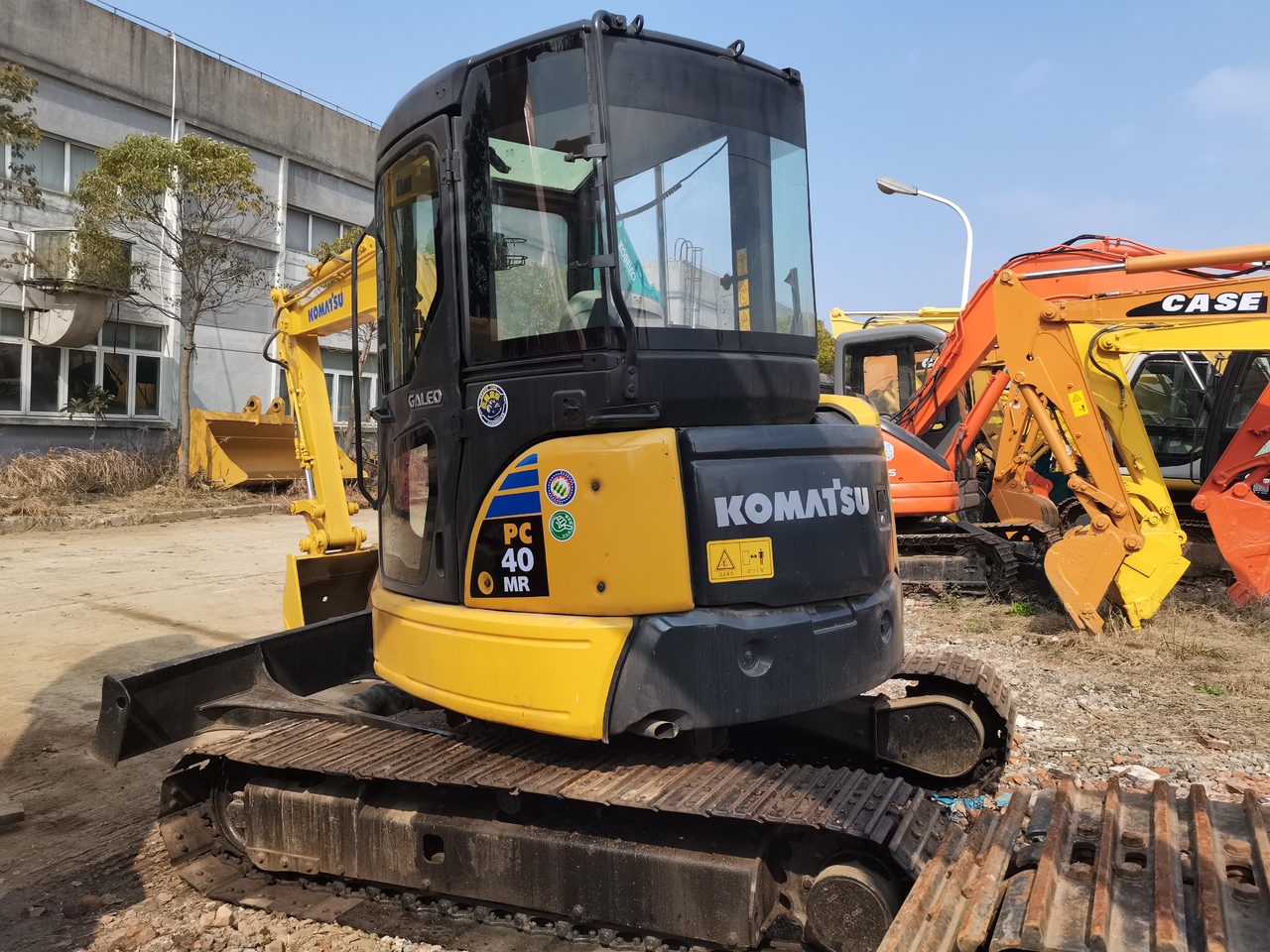 KOMATSU PC40MR - Mini escavadeira: foto 4 KOMATSU PC40MR - Mini escavadeira: foto 4