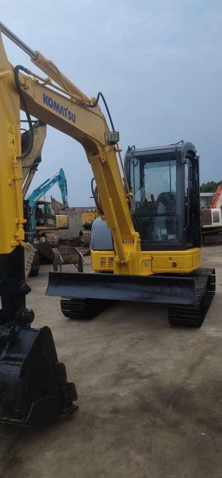 KOMATSU PC55 - Mini escavadeira: foto 4 KOMATSU PC55 - Mini escavadeira: foto 4