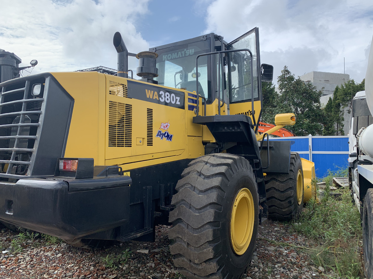 KOMATSU WA380 - Pá carregadora de rodas: foto 1 KOMATSU WA380 - Pá carregadora de rodas: foto 1