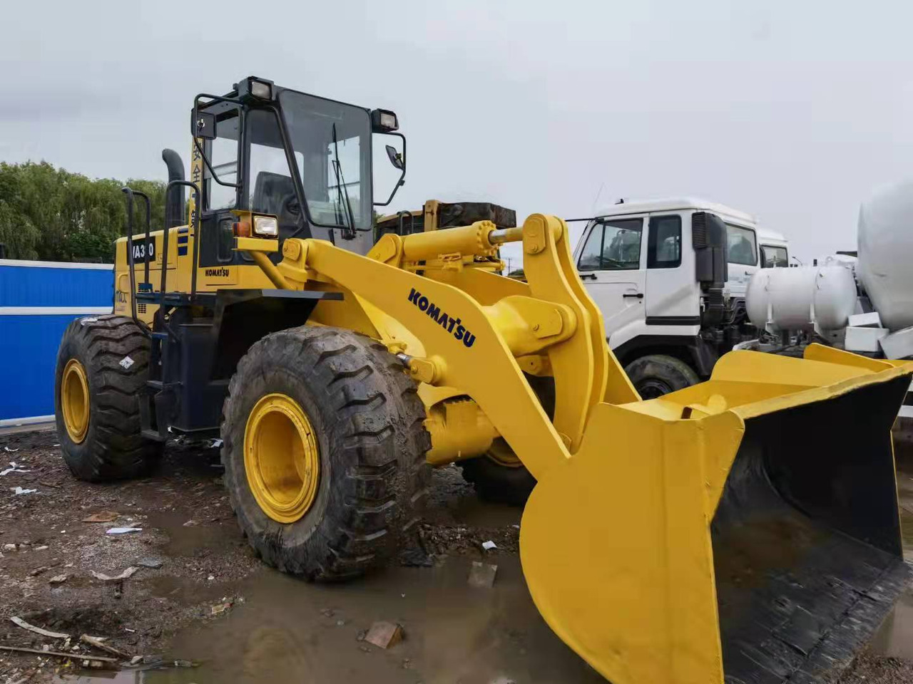 KOMATSU WA380 - Pá carregadora de rodas: foto 4 KOMATSU WA380 - Pá carregadora de rodas: foto 4