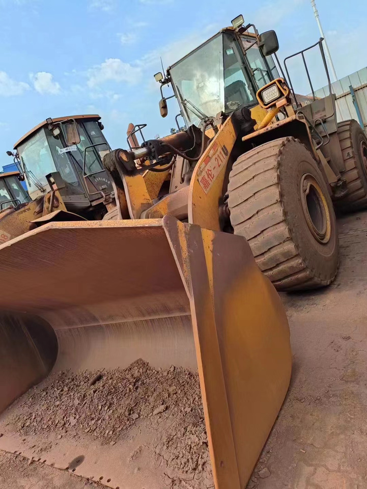 KOMATSU WA470-6 - Pá carregadora de rodas: foto 2 KOMATSU WA470-6 - Pá carregadora de rodas: foto 2