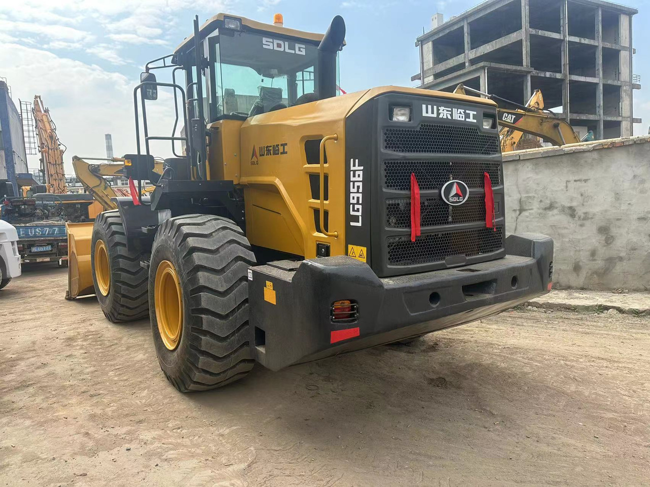 Escavadora de rastos SDLG LG956F: foto 6