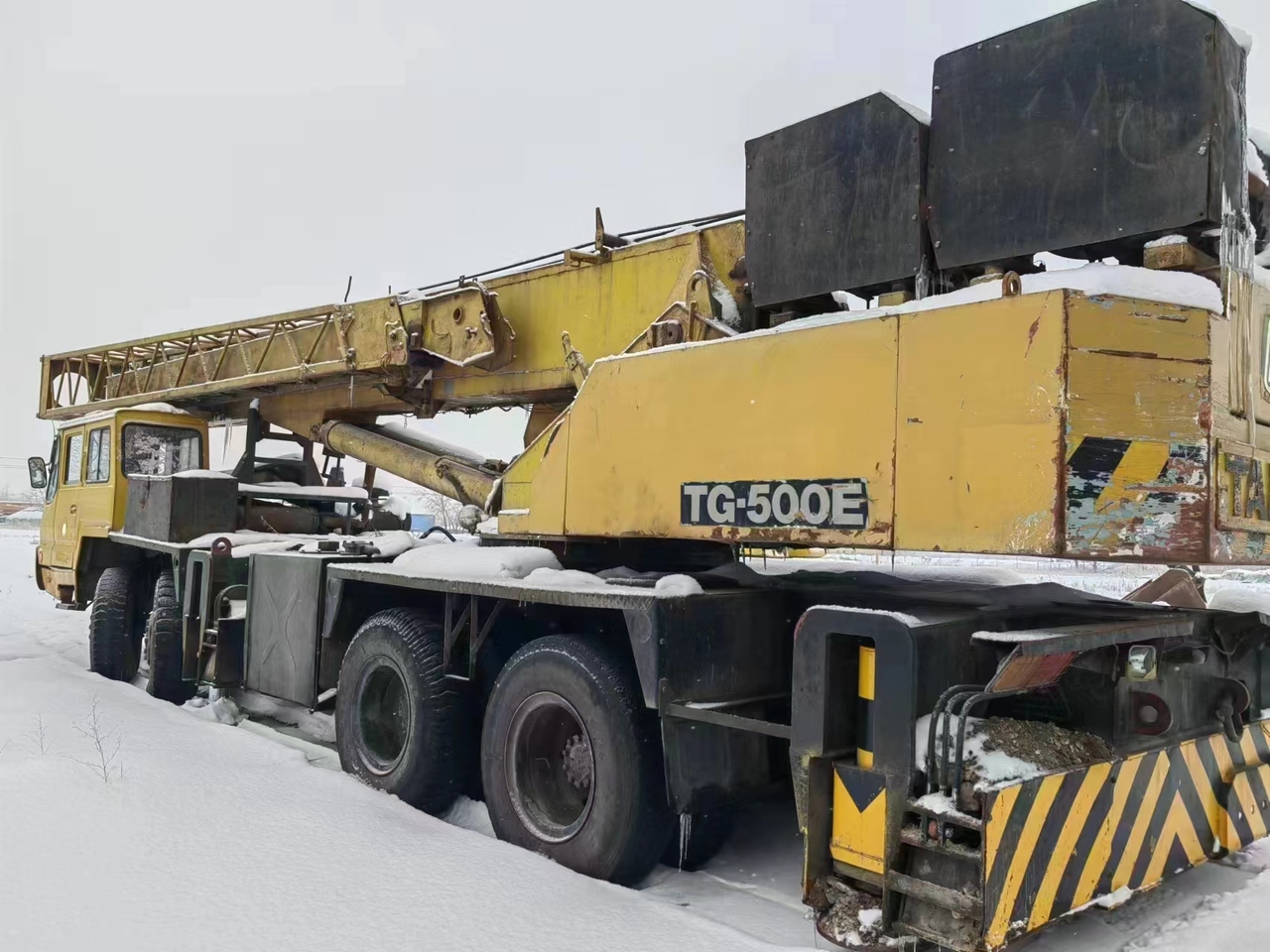 TADANO TG-500E - Guindaste: foto 3 TADANO TG-500E - Guindaste: foto 3