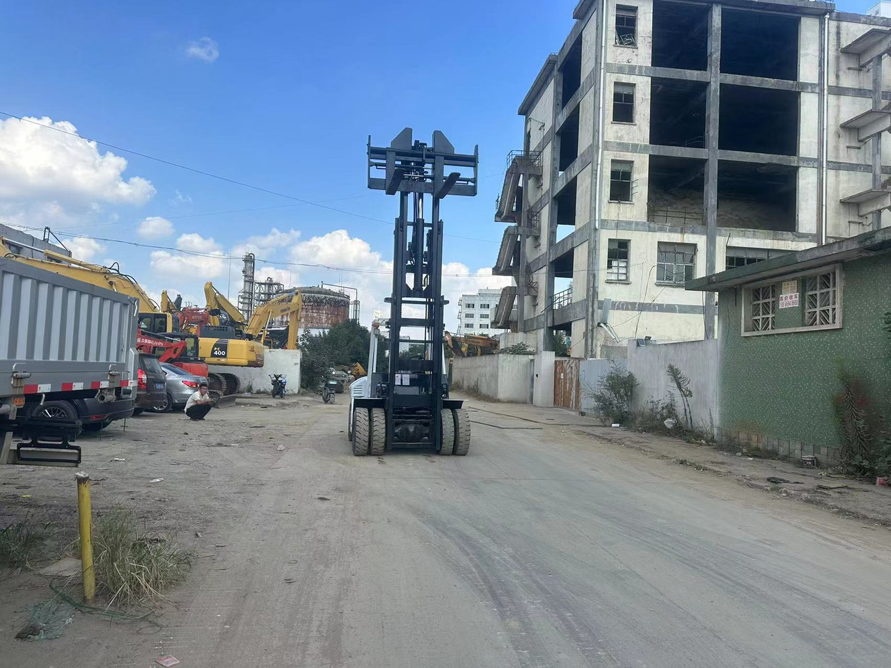 TCM FD60-Forklift - Empilhadeira: foto 4 TCM FD60-Forklift - Empilhadeira: foto 4