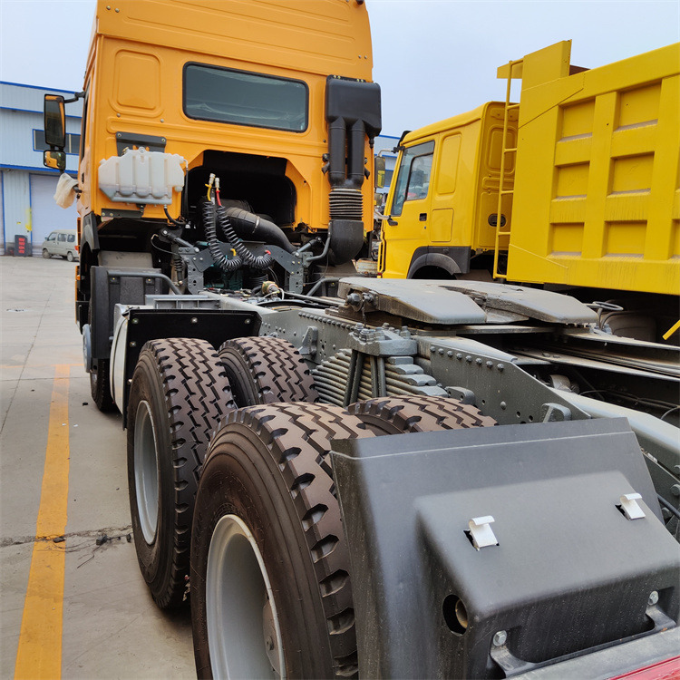 Tractor HOWO HOWO 6x4 371 tractor: foto 6