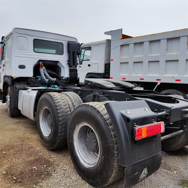 HOWO HOWO 6x4 375 tractor - Tractor: foto 3 HOWO HOWO 6x4 375 tractor - Tractor: foto 3