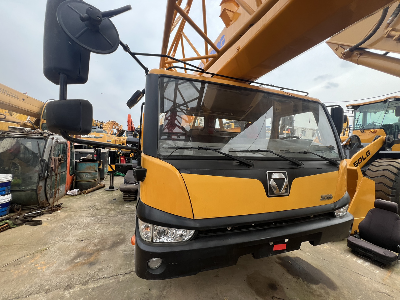 XCMG QY25K - Guindaste: foto 1 XCMG QY25K - Guindaste: foto 1