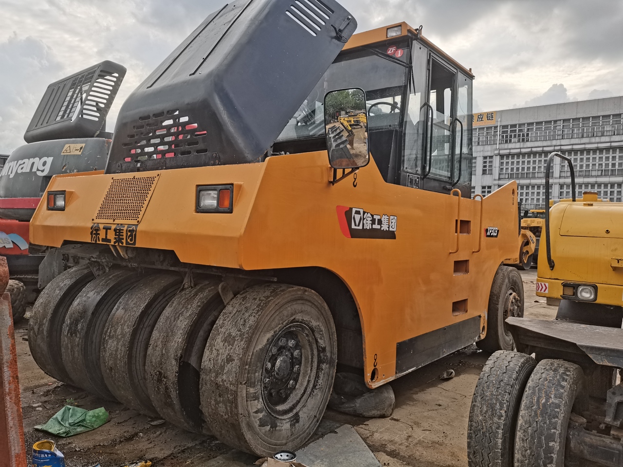 XCMG XP303 - Rolo: foto 5 XCMG XP303 - Rolo: foto 5