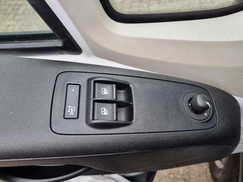 Carrinha frigorífica Fiat Ducato Maxi 2.3 JTD Koelwagen Multitemp Xarios 350MT ST 230V: foto 16