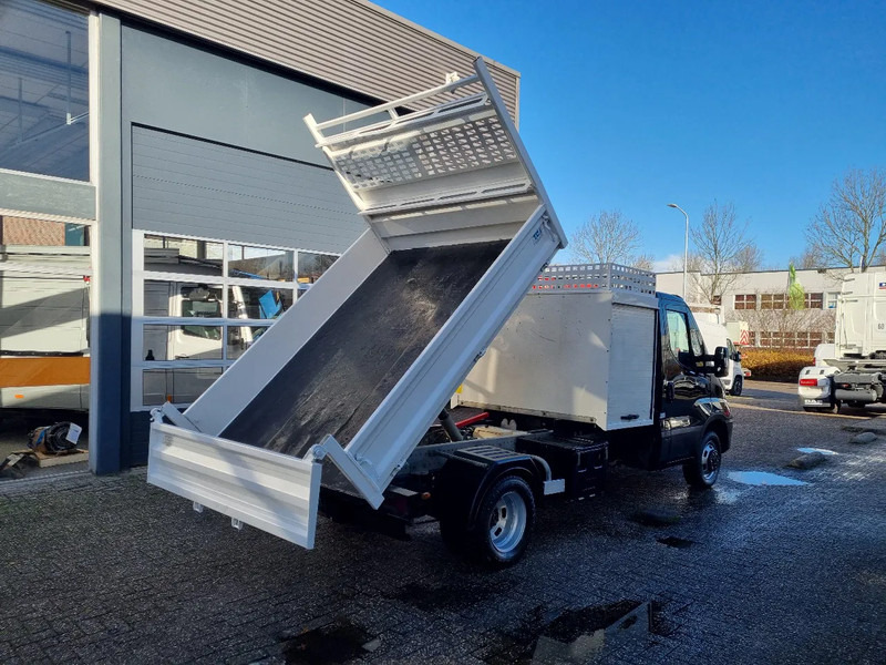 Iveco Daily 35C18 3.0D Kipper Hi-Matic Euro 6 GVW 3500 kg - Carrinha basculante: foto 2 Iveco Daily 35C18 3.0D Kipper Hi-Matic Euro 6 GVW 3500 kg - Carrinha basculante: foto 2